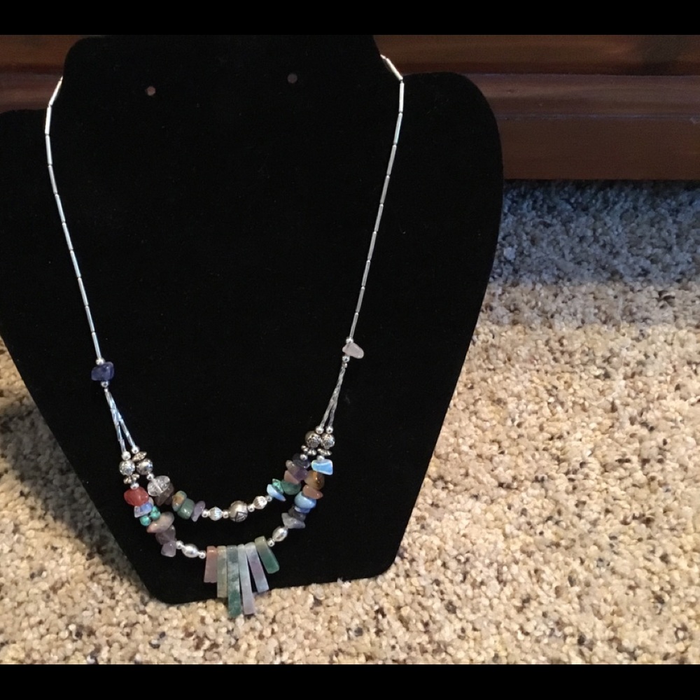 Beautiful Stone Style Necklace